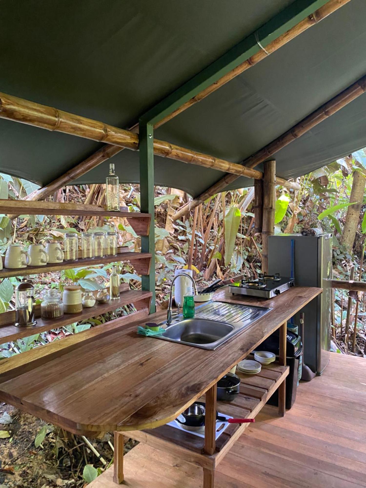 Colina Secreta - Glamping And Villas Puerto Viejo de Talamanca Værelse billede