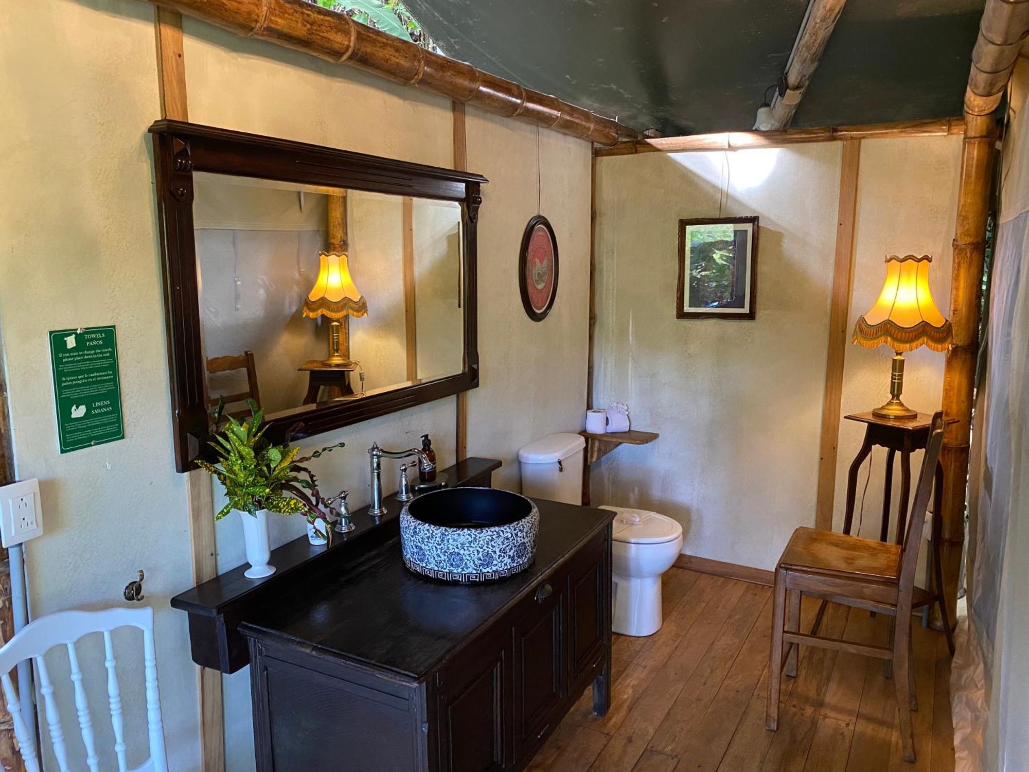 Colina Secreta - Glamping And Villas Puerto Viejo de Talamanca Eksteriør billede